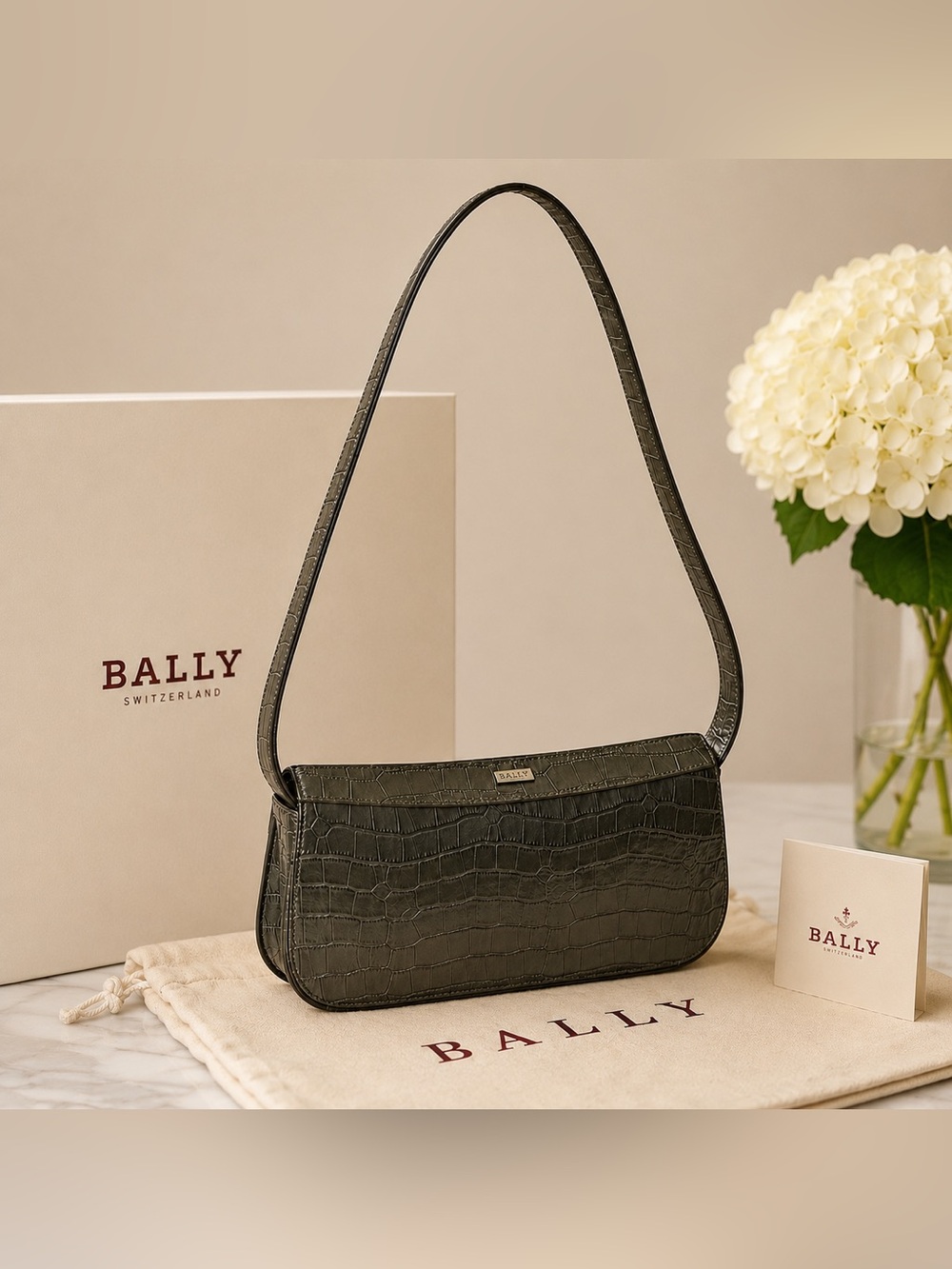 Vintage BALLY structured baguette shoulder bag with crocodile-embossed leather